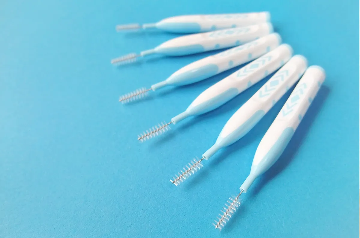 <br />
Best practices for interdental brushing